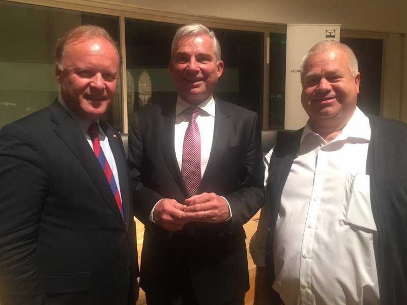 Kreisvorsitzender Stephan Werhahn, Innenminister Thomas Strobl und Manfred Lehner (vlnr)